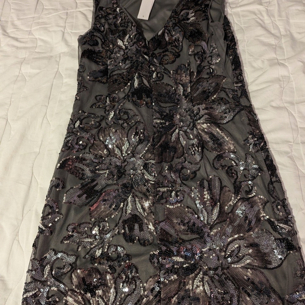 Black and white market Cocktail Dress size 8P sequin new - Picture 2 of 10